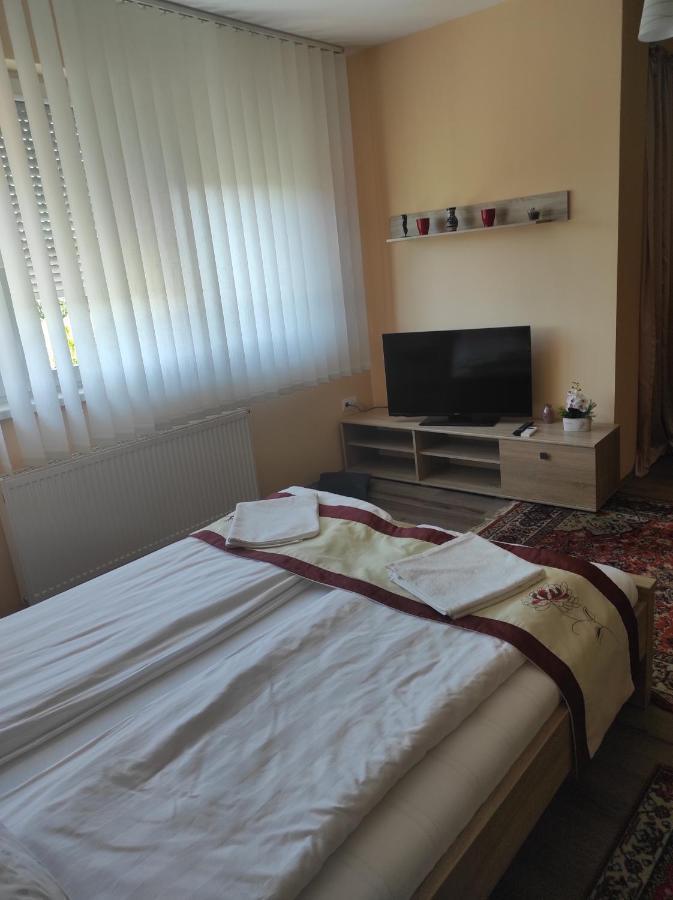 Maros Vendégház Mórahalom Exterior foto
